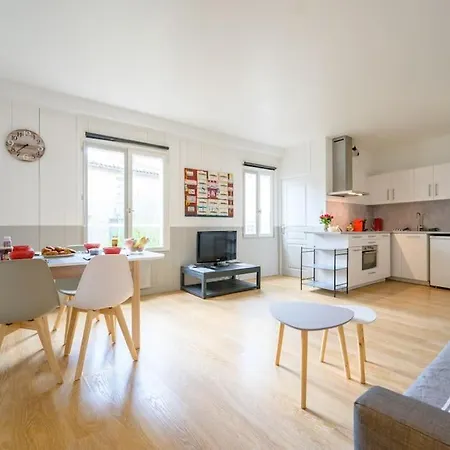 Apartment Au Coeur De St Martin : Les Grenettes Saint-Martin-de-Re